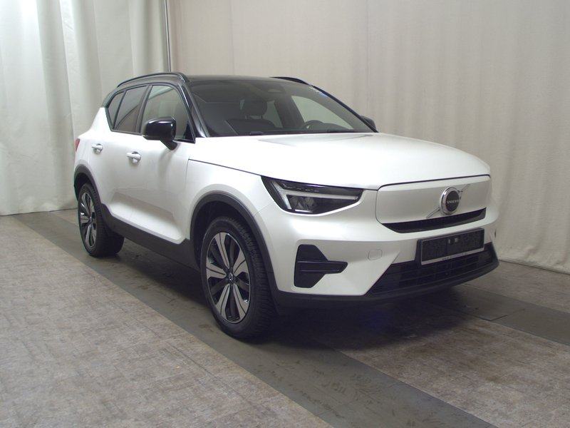 Volvo XC40 Recharge Twin Motor Core • 360° kamera • Full LED, fotografija 3