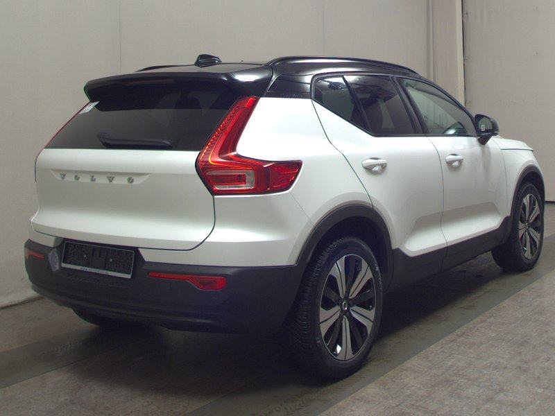 Volvo XC40 Recharge Twin Motor Core • 360° kamera • Full LED, fotografija 4