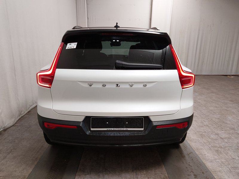 Volvo XC40 Recharge Twin Motor Core • 360° kamera • Full LED, fotografija 14