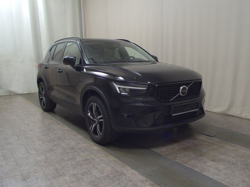 Volvo XC40 T2 automatik • 360° kamera • el. peta vrata, fotografija 3