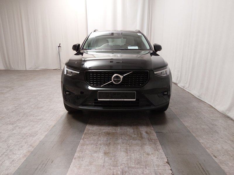 Volvo XC40 T2 automatik • 360° kamera • el. peta vrata, fotografija 9