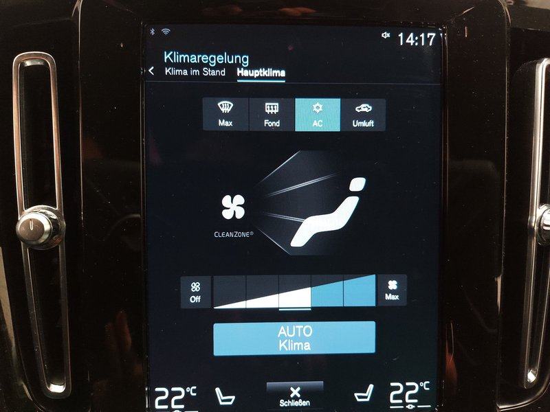 Volvo XC40 T4 Recharge automatik Core • ACC • električna vrata, fotografija 16