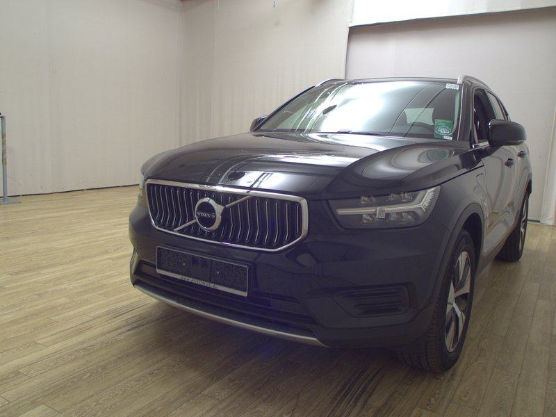 Volvo XC40 T4 Recharge Inscription automatik • Full LED • digitalni in, fotografija 2