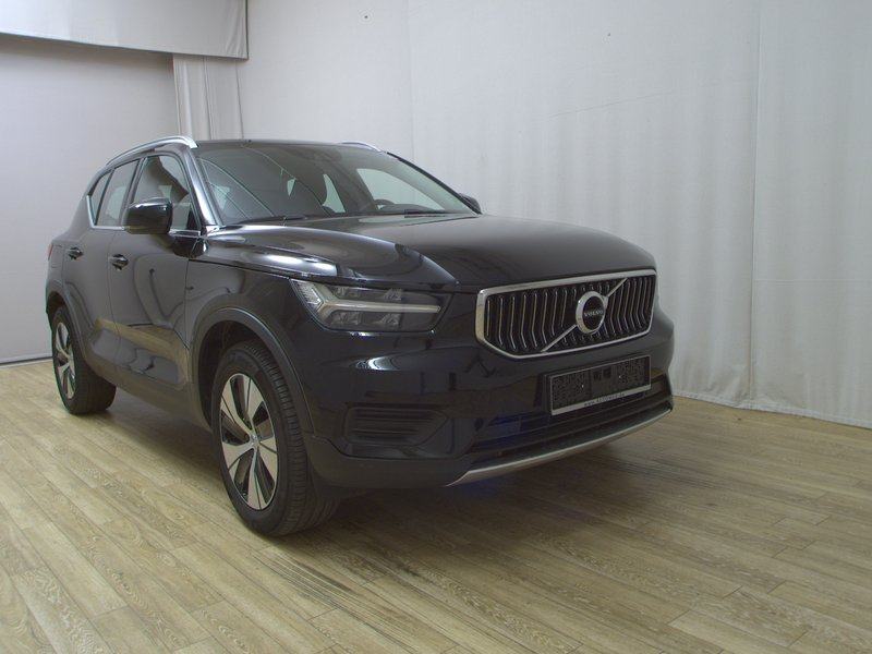 Volvo XC40 T4 Recharge Inscription automatik • Full LED • digitalni in, fotografija 3