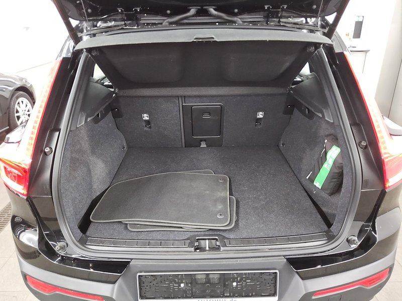 Volvo XC40 T4 Recharge Inscription automatik • Full LED • digitalni in, fotografija 12
