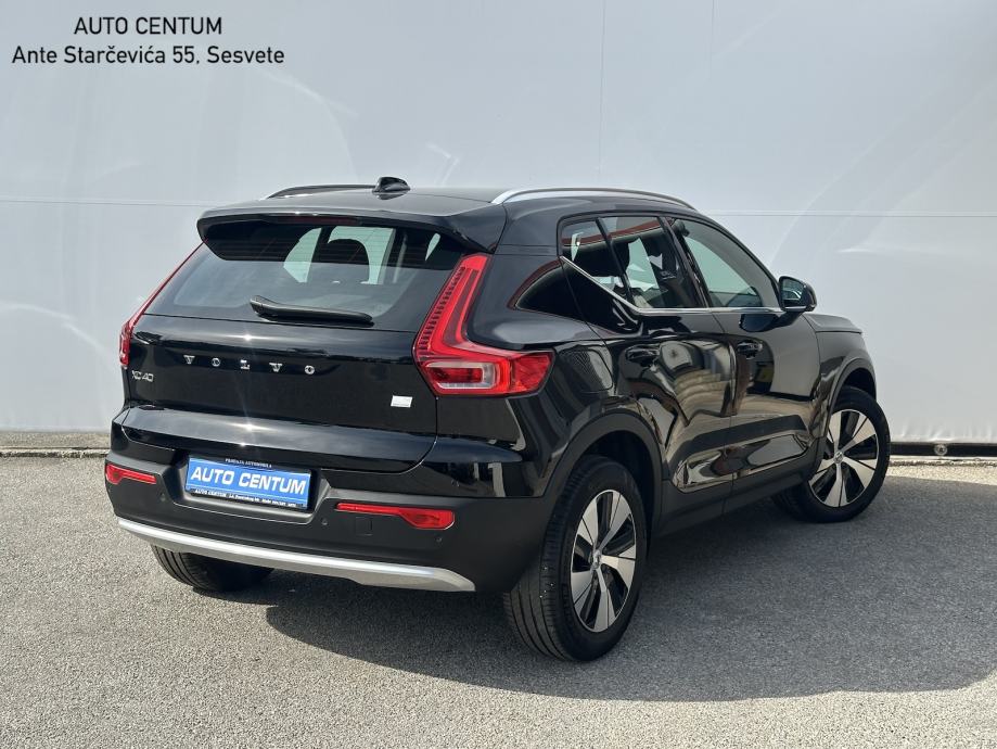 Volvo XC40 T4 Recharge Plug-in Hybrid | 24MJ JAMSTVA | U PDV-U, fotografija 3