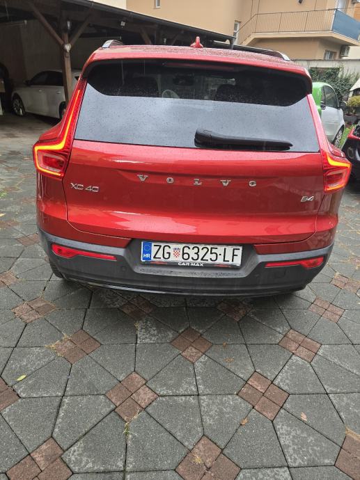 Volvo XC40 , automatik, 2 0, 145 kw, benzin, 38000 km, fotografija 5
