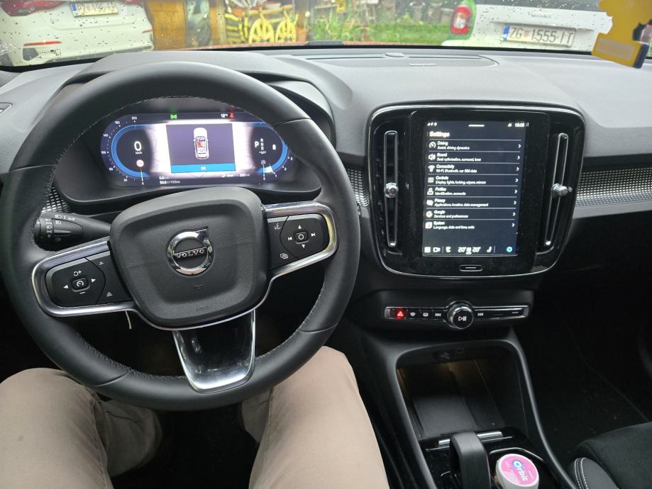 Volvo XC40 , automatik, 2 0, 145 kw, benzin, 38000 km, fotografija 8