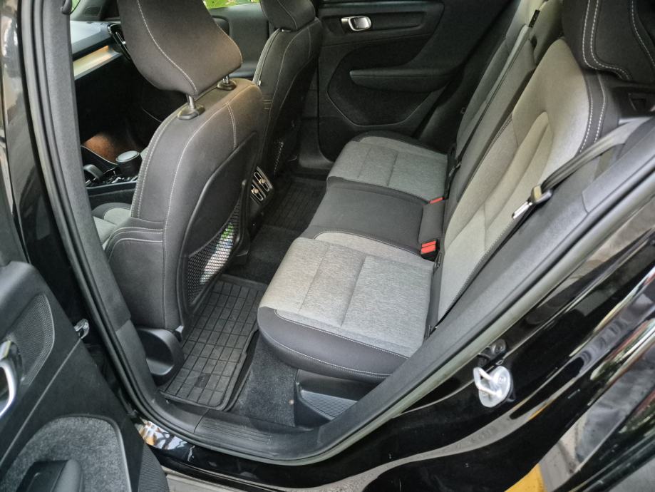 Volvo XC40 XC40 automatik, fotografija 3
