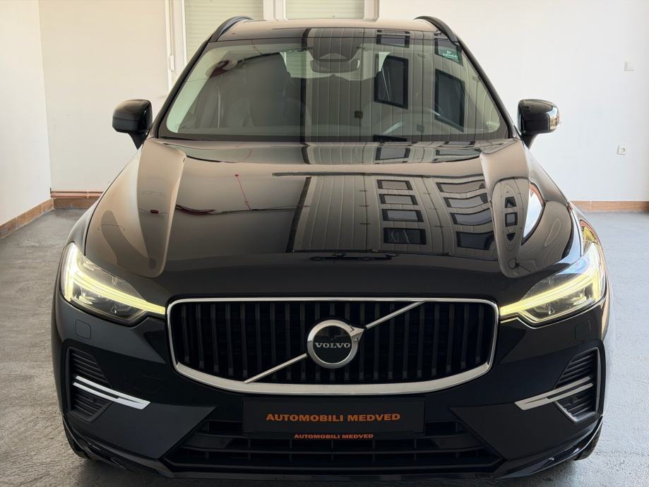 Volvo XC60 2.0 B4, 145 KW, FULL LED,VIRTUAL,KAMERA,KUKA,JAMSTVO 24 mj!, fotografija 3