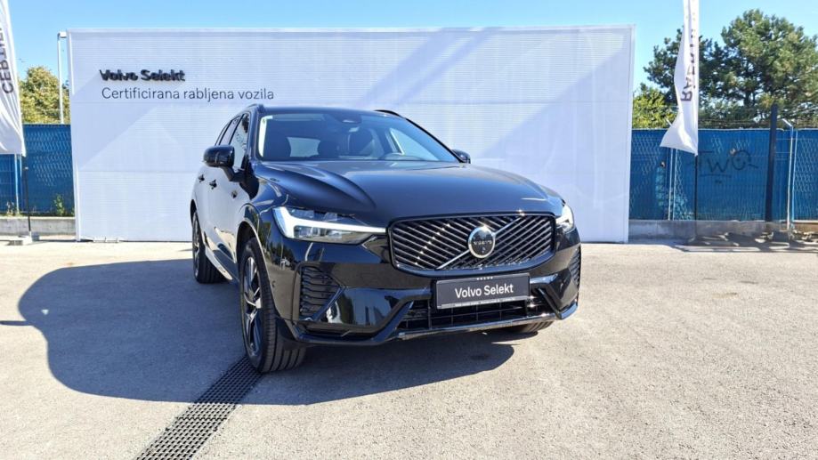Volvo XC60 2.0 B5 PLUS DARK, MALO KM, NOVE ZIMSKE GUME, JAMSTVO, fotografija 3