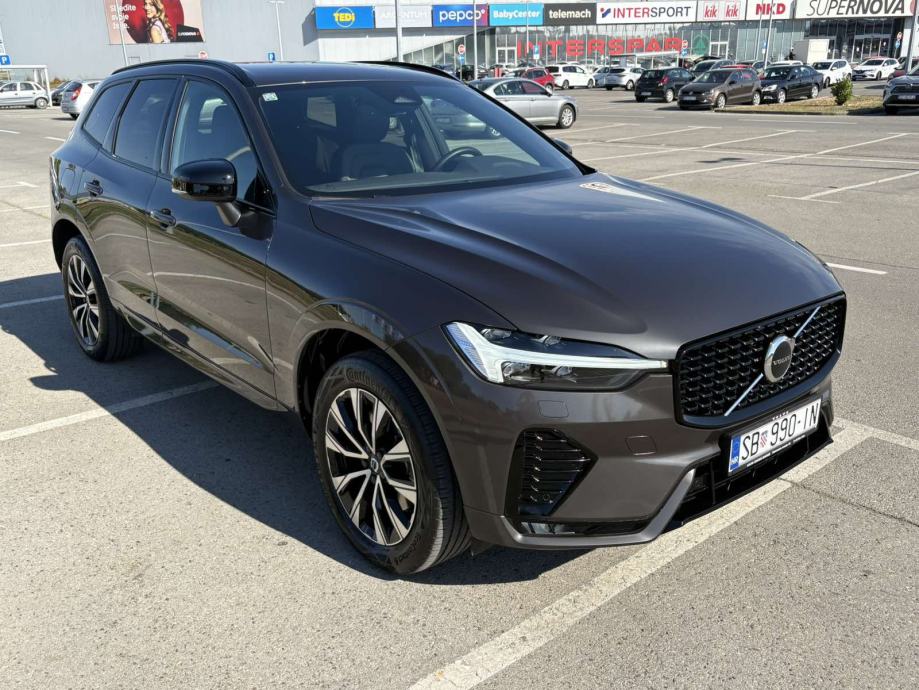 Volvo XC60 automatik 4x4,R-Design,01.vlasnik u PDV-u, fotografija 3