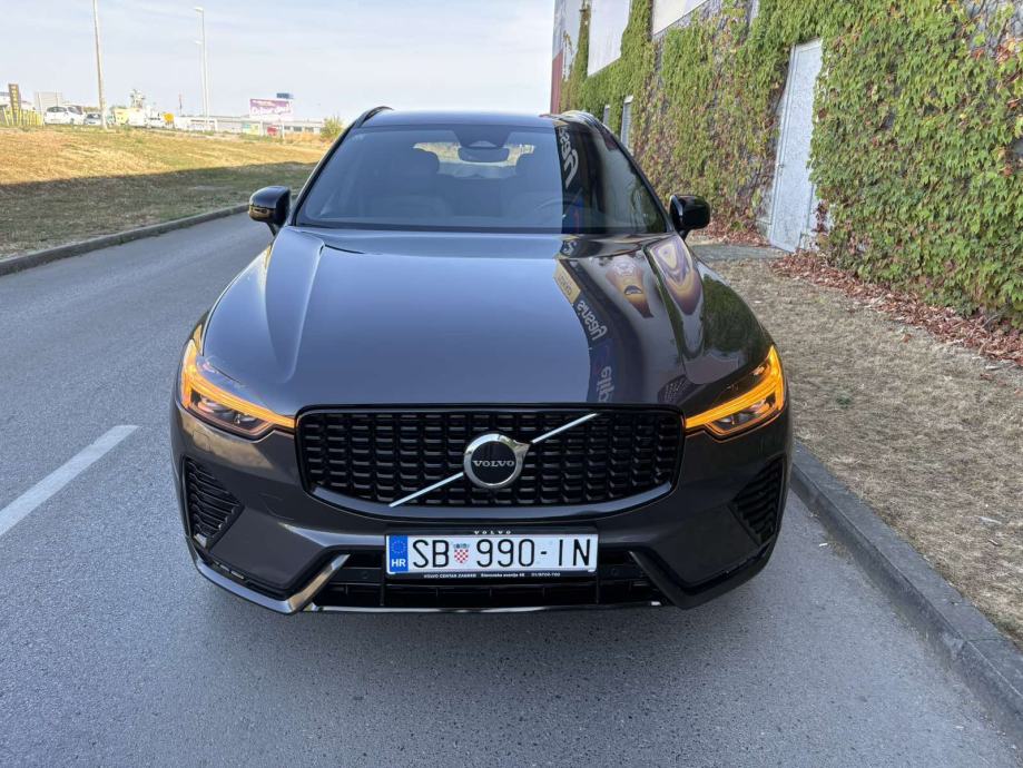 Volvo XC60 automatik 4x4,R-Design,01.vlasnik u PDV-u, fotografija 4