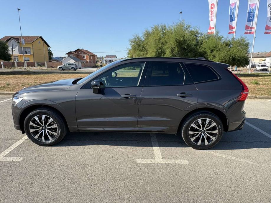 Volvo XC60 automatik 4x4,R-Design,01.vlasnik u PDV-u, fotografija 6