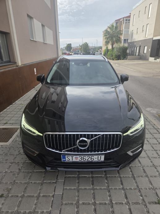 VOLVO XC60 B4, full oprema, blagi hibrid, 2020. god. - SNIŽENO! HITNO!, fotografija 5