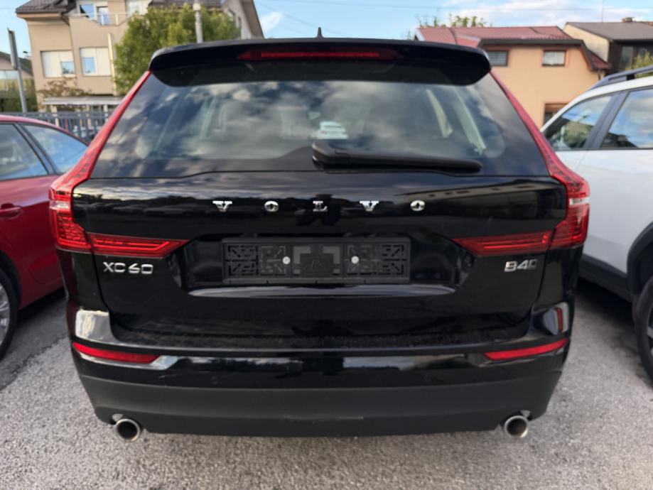 Volvo XC60 B4 KERS MOM PRO AT8 AWD 190’KS NIJE UVOZ, fotografija 12