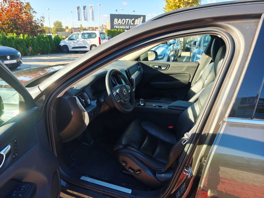 Volvo XC60 B4 Momentum PRO automatik,2.0, 106 000 km, fotografija 2