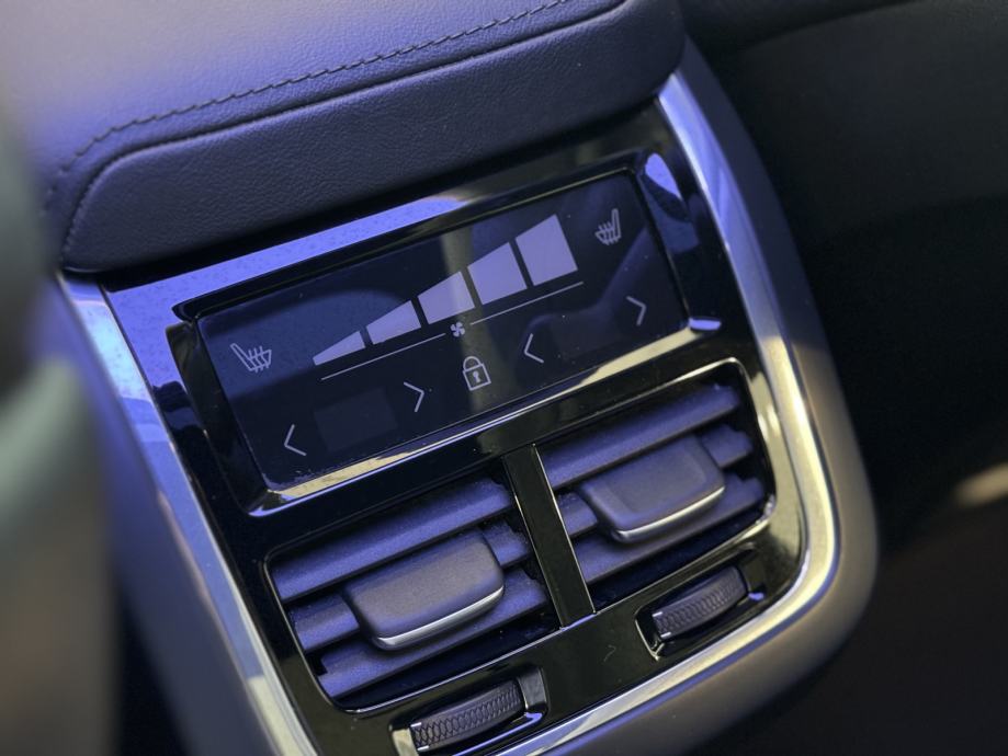 Volvo XC60 B4 D R-Design Aut. - LED, mem. sjedala, pano, h/k, alu. 20', fotografija 19