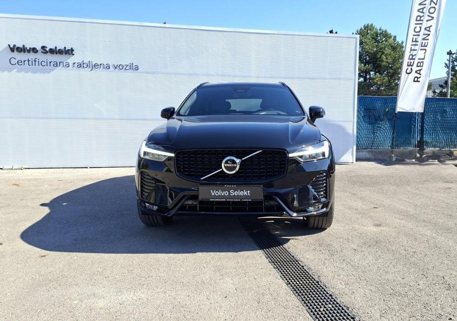 Volvo XC60 B4 R-DESIGN, JAMSTVO, fotografija 2