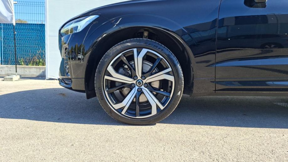 Volvo XC60 B4 R-DESIGN, JAMSTVO, fotografija 10