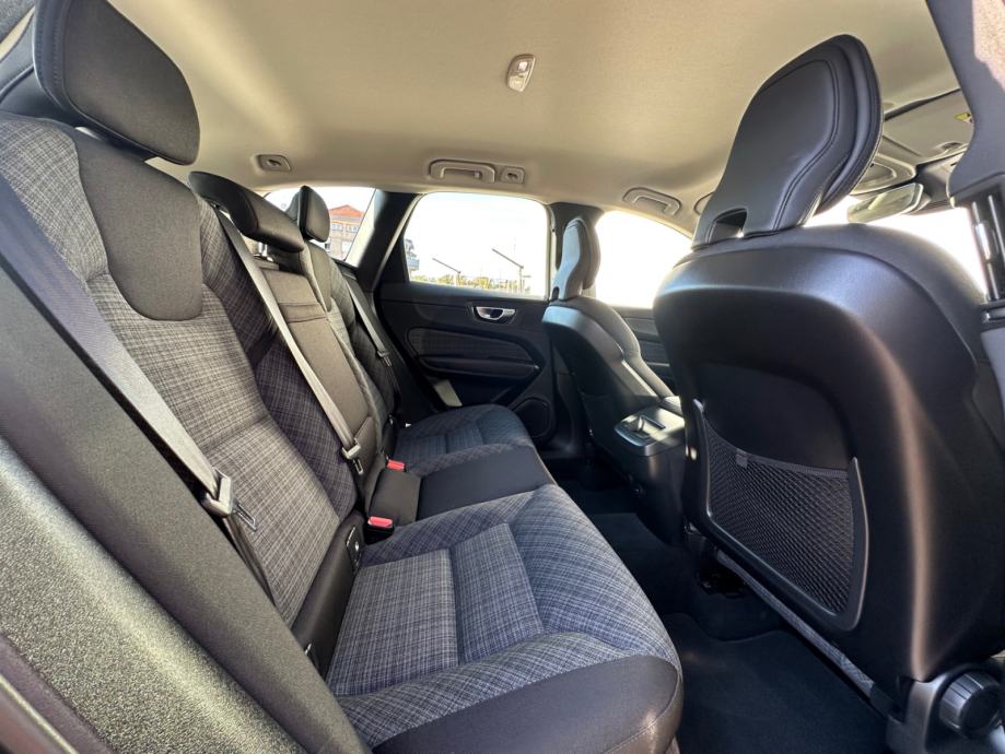 Volvo XC60 B4D | 24MJ JAMSTVA | U PDV-U, fotografija 15