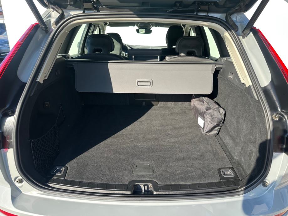 Volvo XC60 B4D | 24MJ JAMSTVA | U PDV-U, fotografija 16