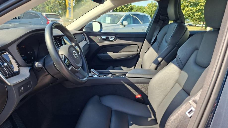 Volvo XC60 B4D PLUS BRIGHT, NAV , KAMERA, TEMPOMAT, JAMSTVO, fotografija 15