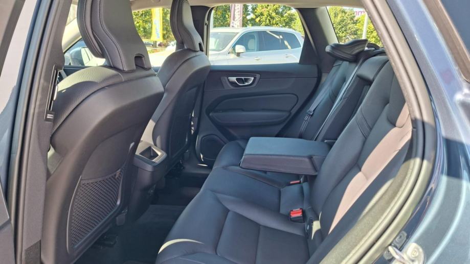 Volvo XC60 B4D PLUS BRIGHT, NAV , KAMERA, TEMPOMAT, JAMSTVO, fotografija 16