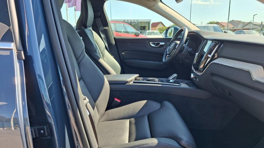 Volvo XC60 B4D PLUS BRIGHT, NAV , KAMERA, TEMPOMAT, JAMSTVO, fotografija 17