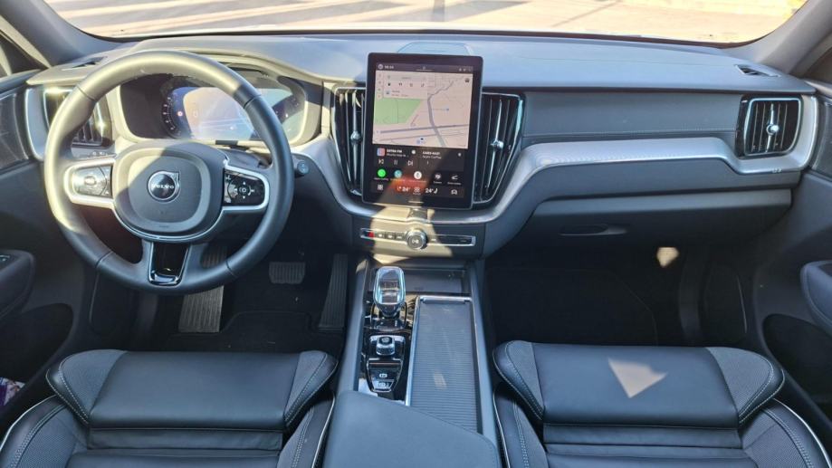 Volvo XC60 B5, ULTRA BACK EDITION , PANARAMA , NAV, TEMPOMAT, JAMSTVO, fotografija 20