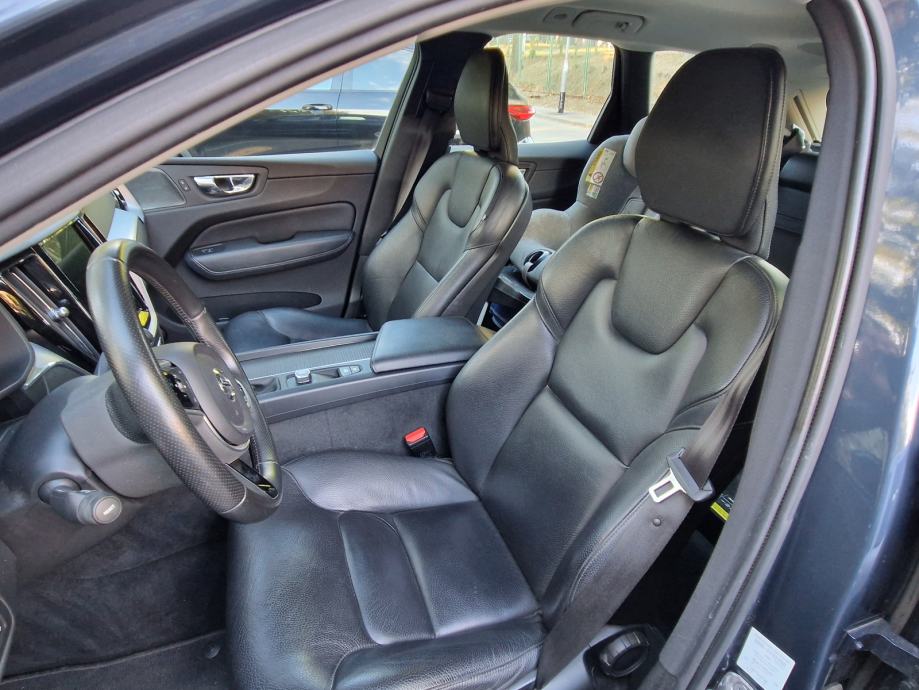 Volvo XC60 diesel, 90.000 km, servisna knjiga, nikad udaran, fotografija 13
