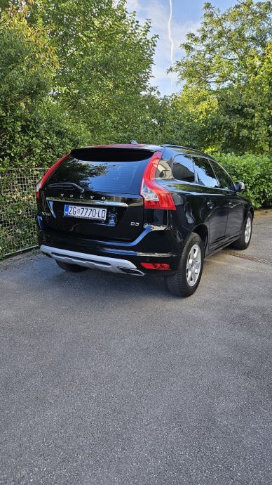 Volvo XC60 FWD D3, fotografija 2