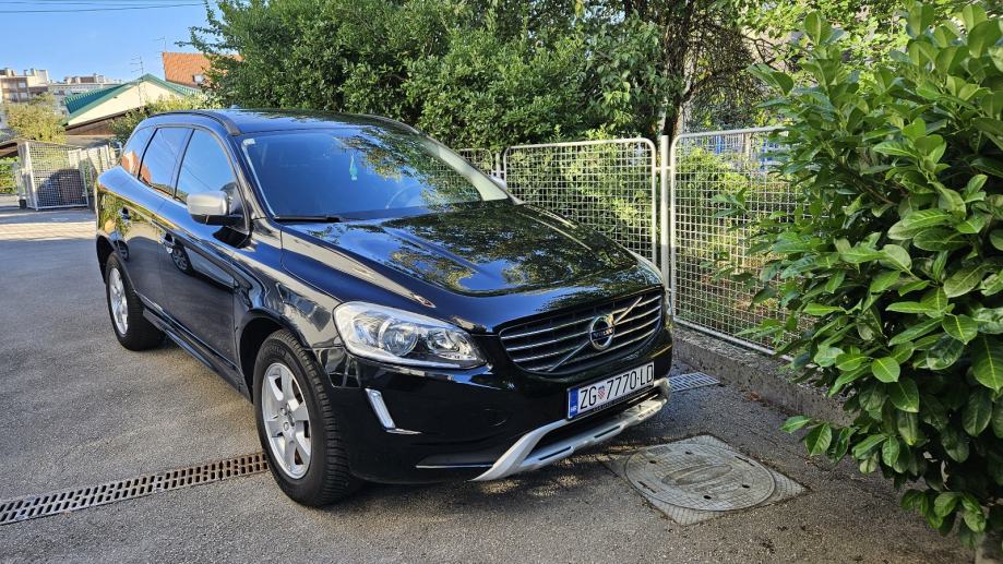 Volvo XC60 FWD D3, fotografija 7