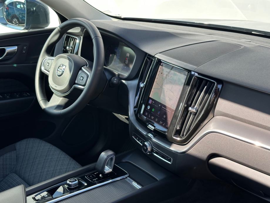 Volvo XC60 Recharge T6 PLUG IN HYBRID AWD | 24MJ JAMSTVA | U PDV-U, fotografija 10