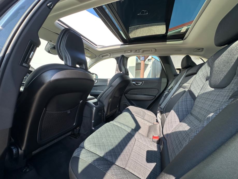 Volvo XC60 Recharge T6 PLUG IN HYBRID AWD | 24MJ JAMSTVA | U PDV-U, fotografija 14