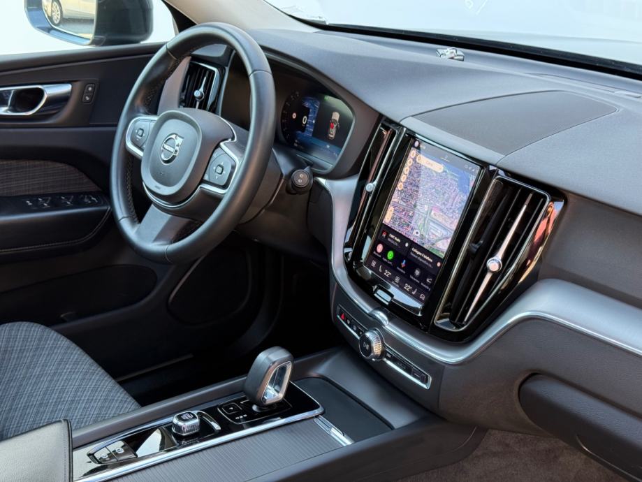 Volvo XC60 T6 PLUG-IN HYBRID AWD CORE | 24MJ JAMSTVA | U PDV-U, fotografija 10