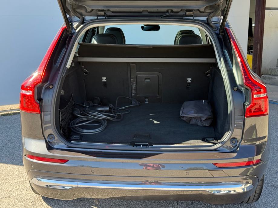 Volvo XC60 T6 PLUG-IN HYBRID AWD CORE | 24MJ JAMSTVA | U PDV-U, fotografija 18
