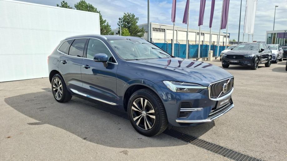 Volvo XC60 T6 RECHARGE AWD, PANARAMA, NAV, TEMPOMAT, JAMSTVO, fotografija 4