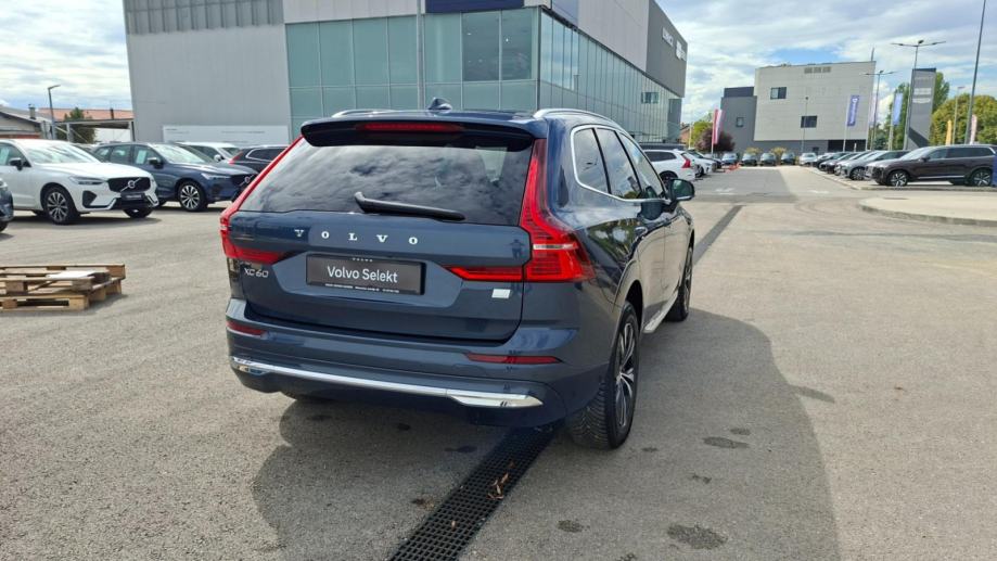 Volvo XC60 T6 RECHARGE AWD, PANARAMA, NAV, TEMPOMAT, JAMSTVO, fotografija 7