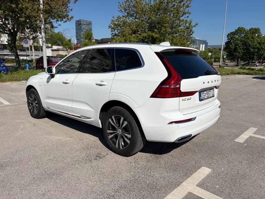 Volvo XC60 T6 recharge, Inscription, fotografija 8