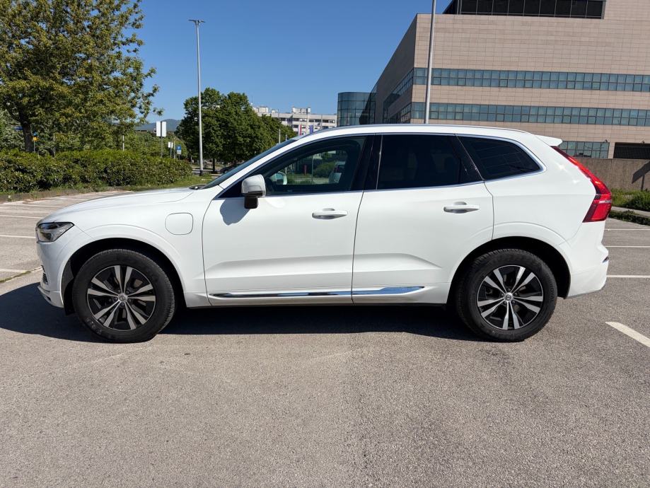 Volvo XC60 T6 recharge, Inscription, fotografija 9