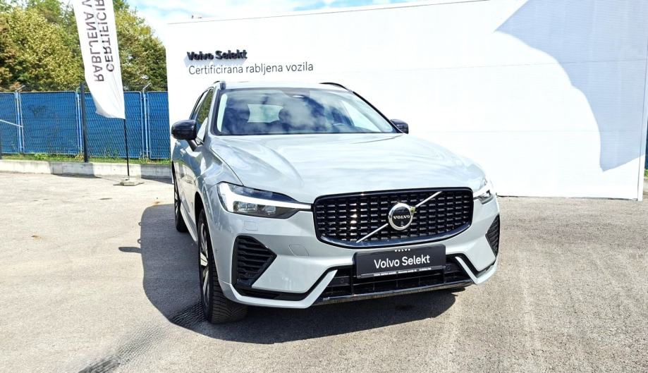Volvo XC60 T8 PLUS DARK, PANARAMA,NAV, TEMPOMAT ,, JAMSTVO, fotografija 3