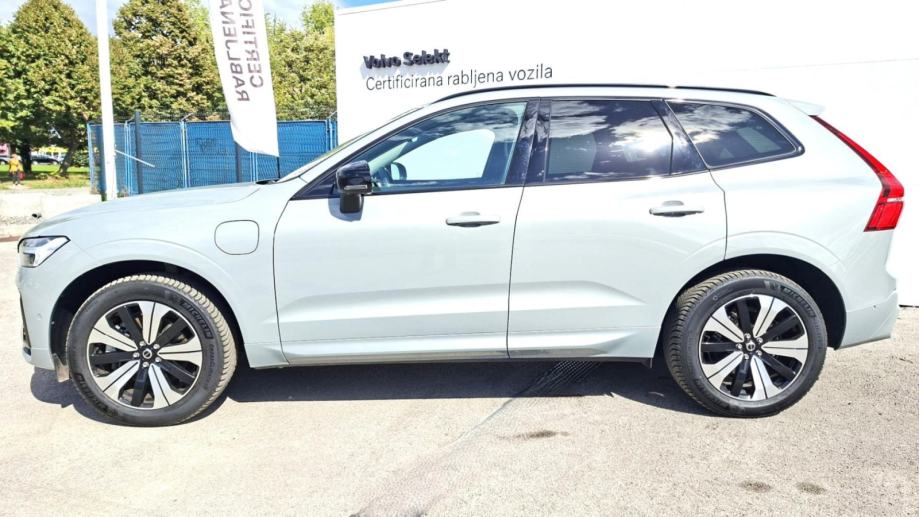 Volvo XC60 T8 PLUS DARK, PANARAMA,NAV, TEMPOMAT ,, JAMSTVO, fotografija 4