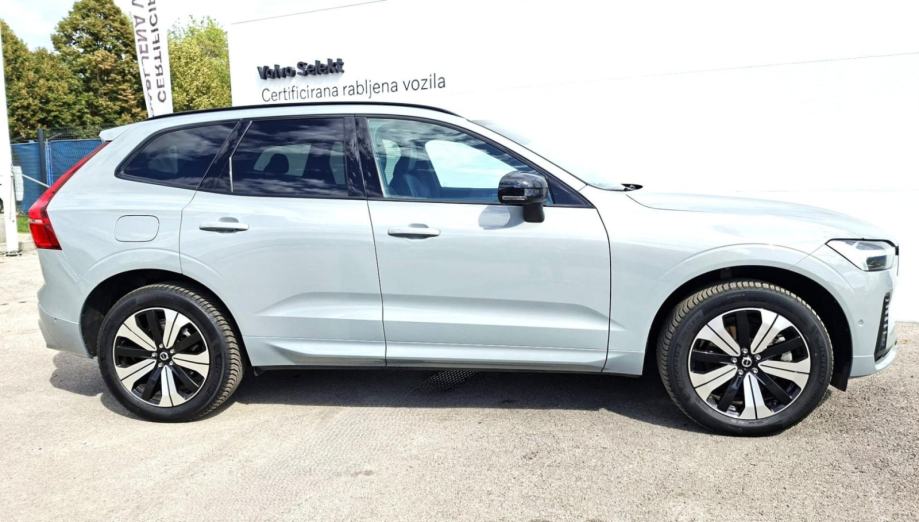 Volvo XC60 T8 PLUS DARK, PANARAMA,NAV, TEMPOMAT ,, JAMSTVO, fotografija 8