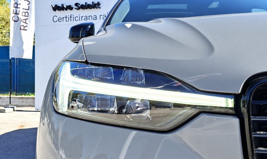 Volvo XC60 T8 PLUS DARK, PANARAMA,NAV, TEMPOMAT ,, JAMSTVO, fotografija 9