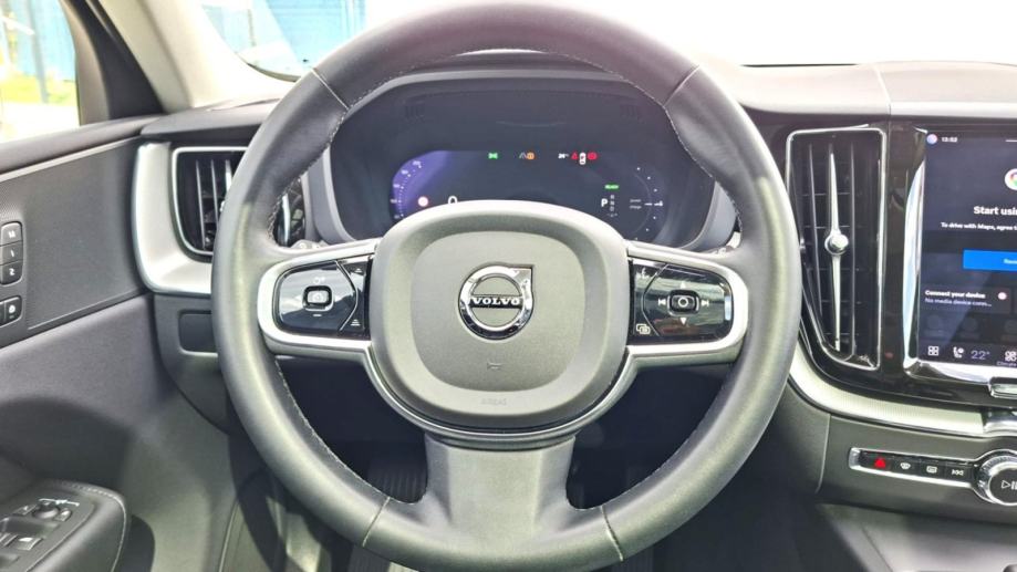Volvo XC60 T8 PLUS DARK, PANARAMA,NAV, TEMPOMAT ,, JAMSTVO, fotografija 17