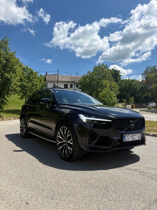 Volvo XC60 T8 Recharge AWD R Design, fotografija 2