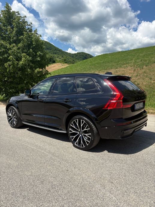Volvo XC60 T8 Recharge AWD R Design, fotografija 5