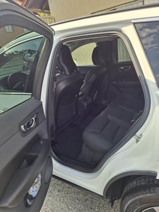 Volvo XC60 XC60 automatik, fotografija 14