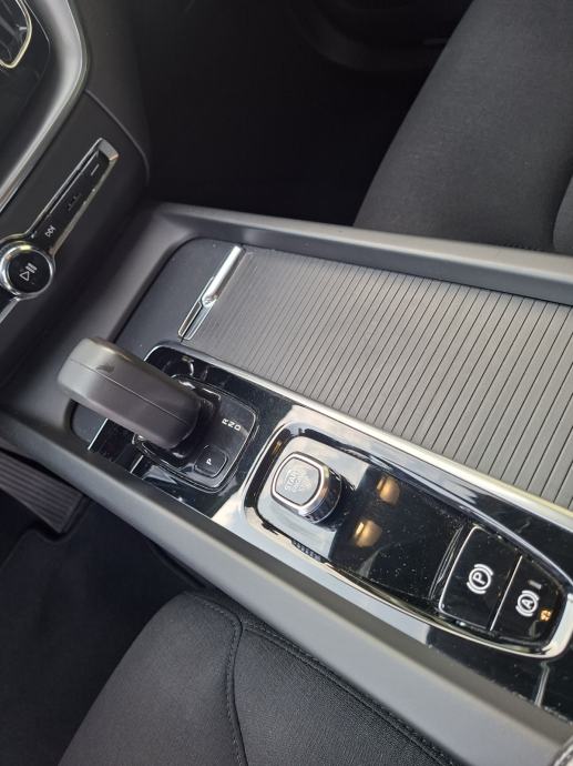 Volvo XC60 XC60 automatik, fotografija 10